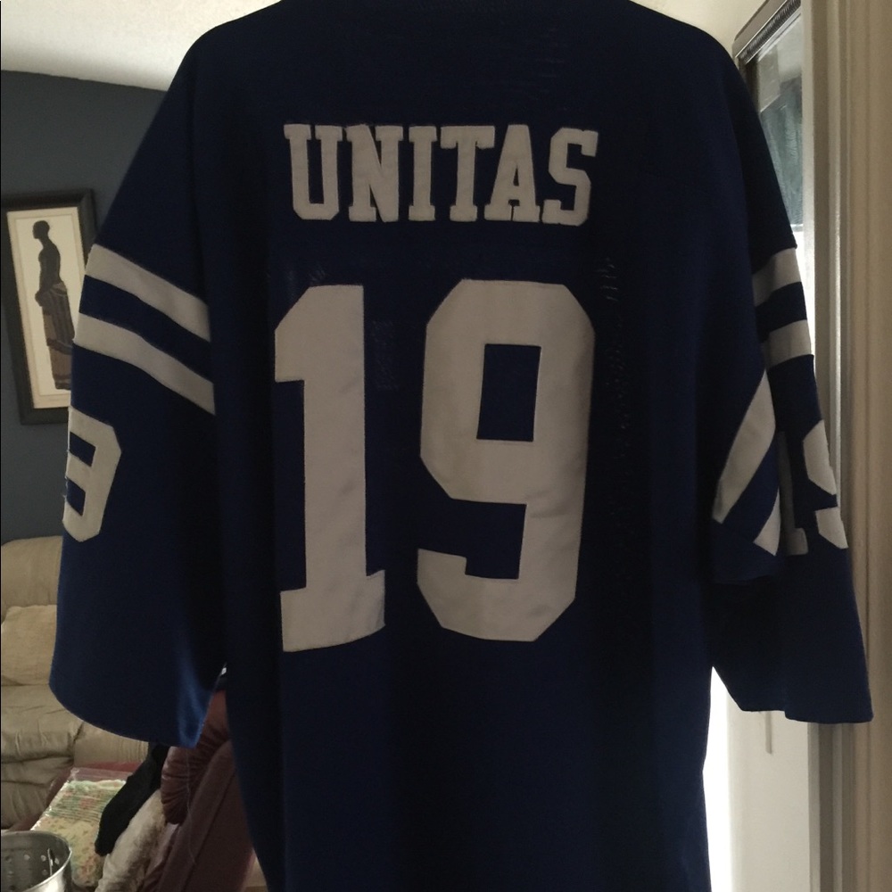 Selling Johnny Unitas football jersey